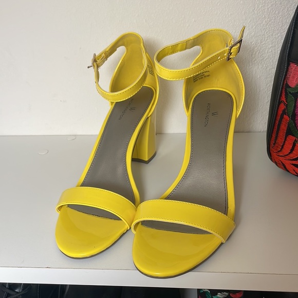 Yellow heels! (size 9) ✨💛 - Picture 2 of 5